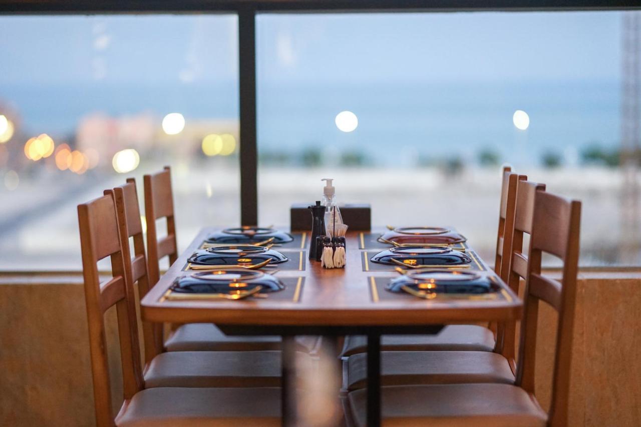 Golden Tower Hotel Al Khobar Corniche Exterior photo
