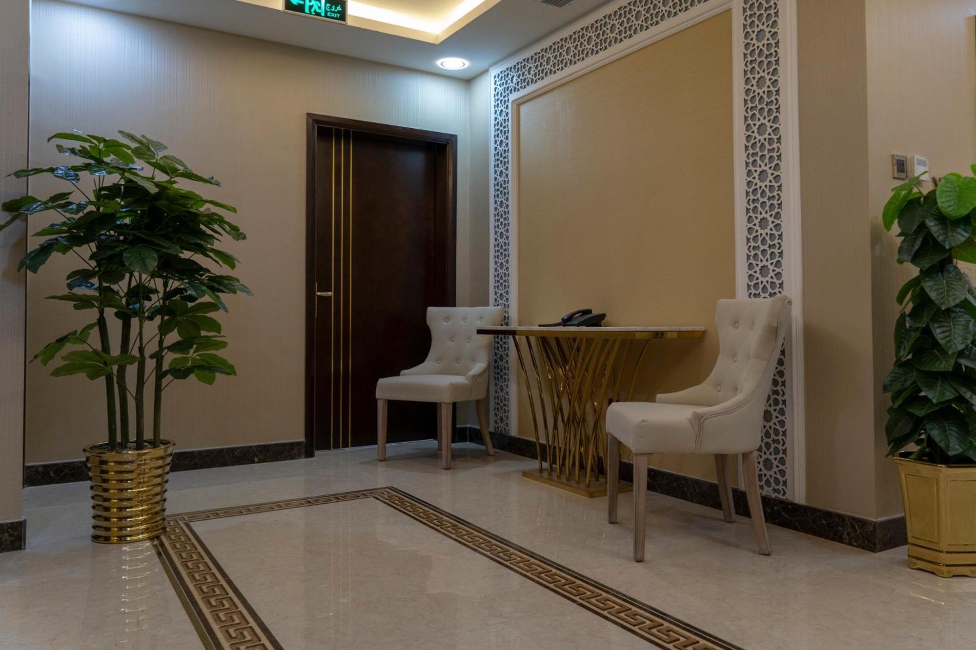 Golden Tower Hotel Al Khobar Corniche Exterior photo